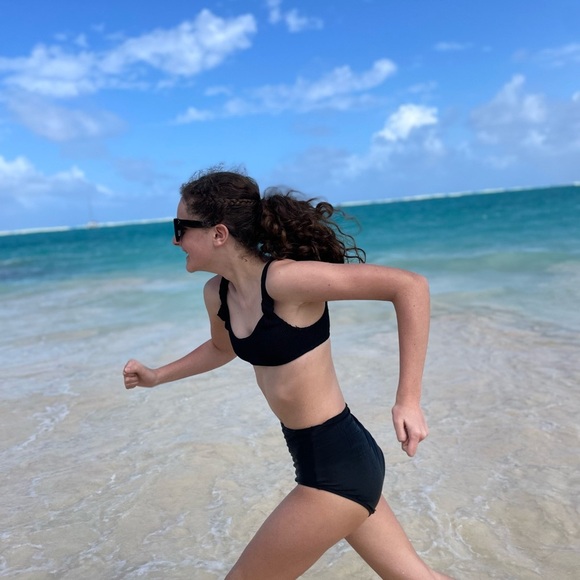 Classic Black ribbed Jcrew bikini top - Picture 5 of 8